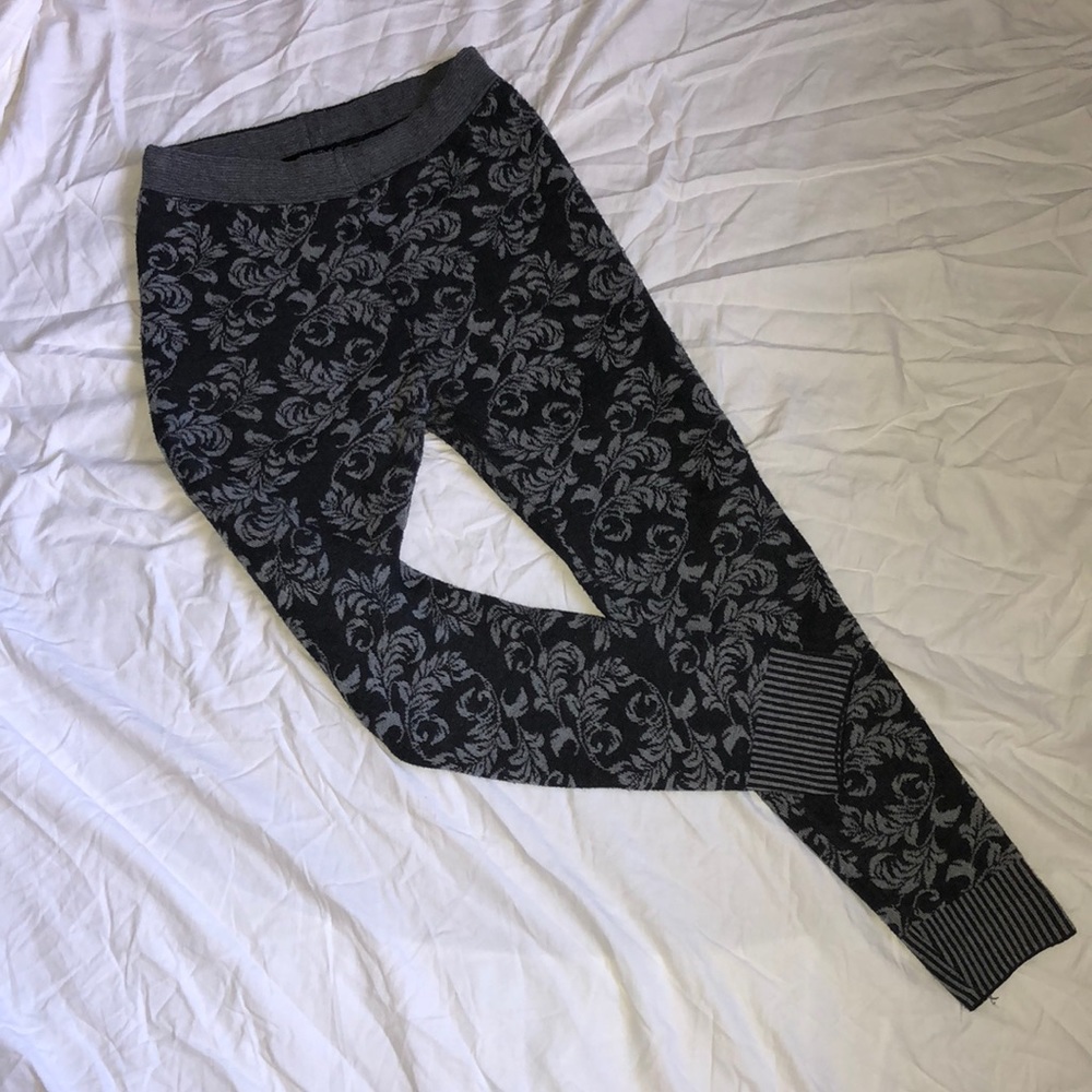 Thick Knit Leggings